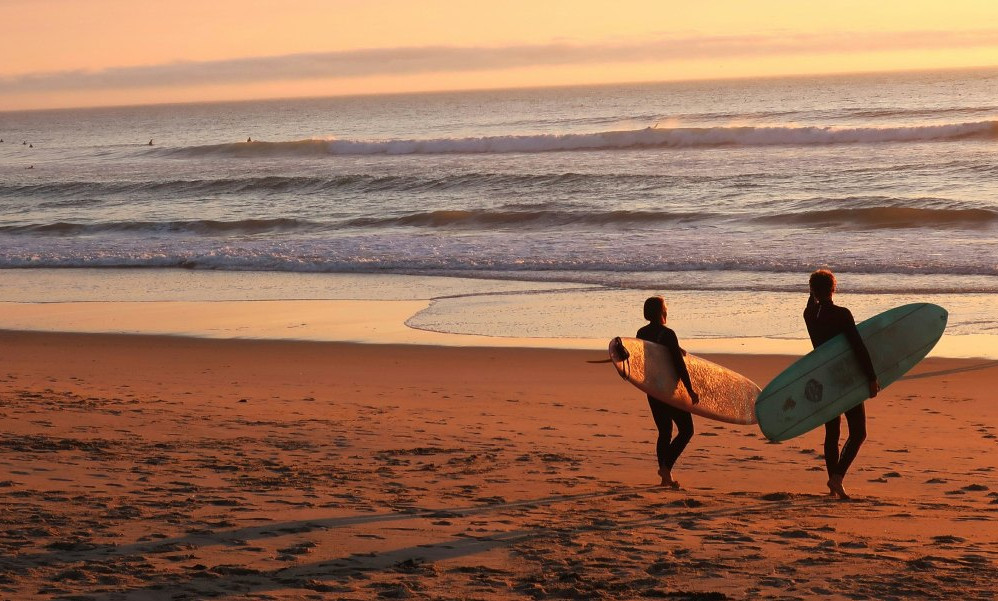 Surf sur l'île de Ré image 1