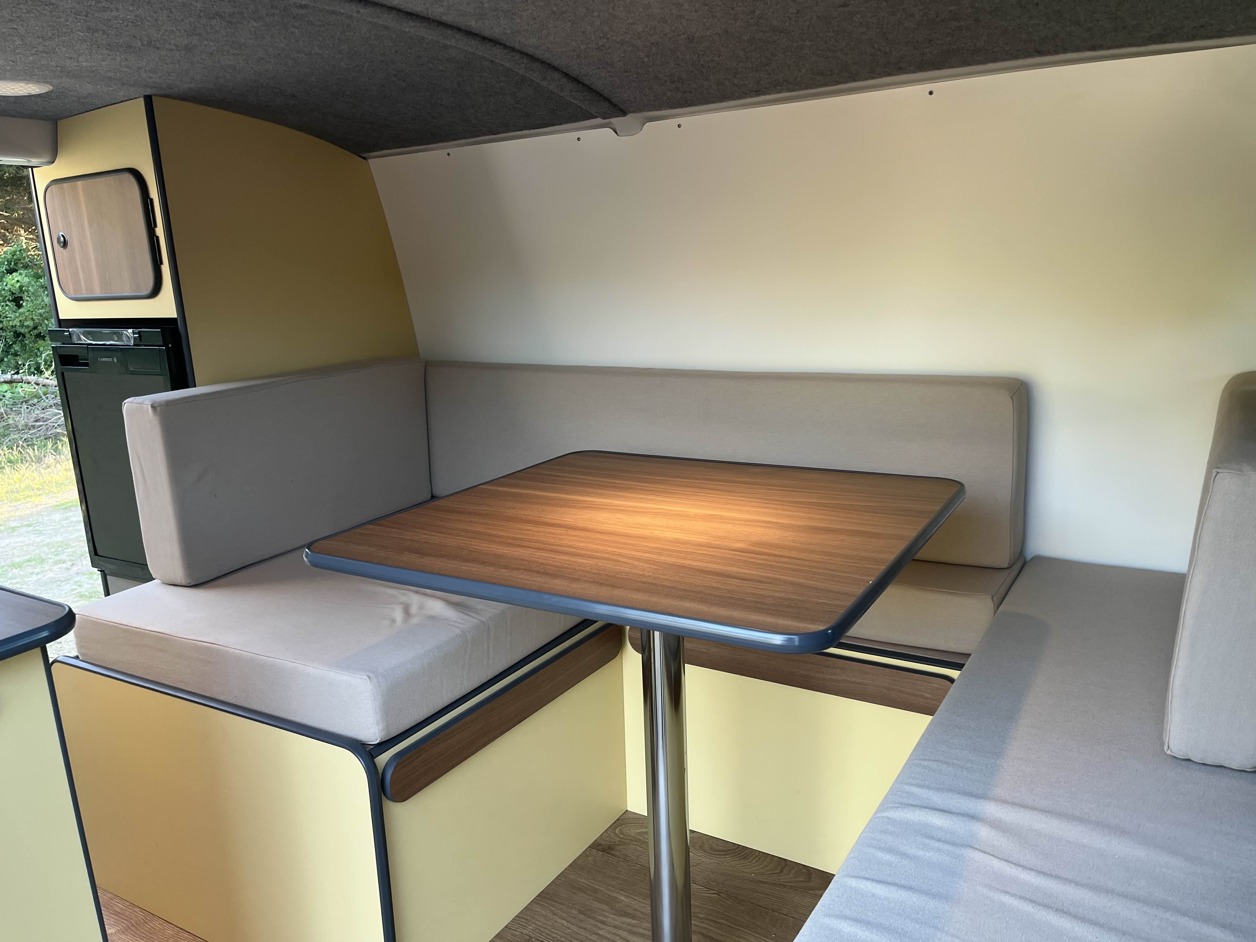 Intérieur du van image 5